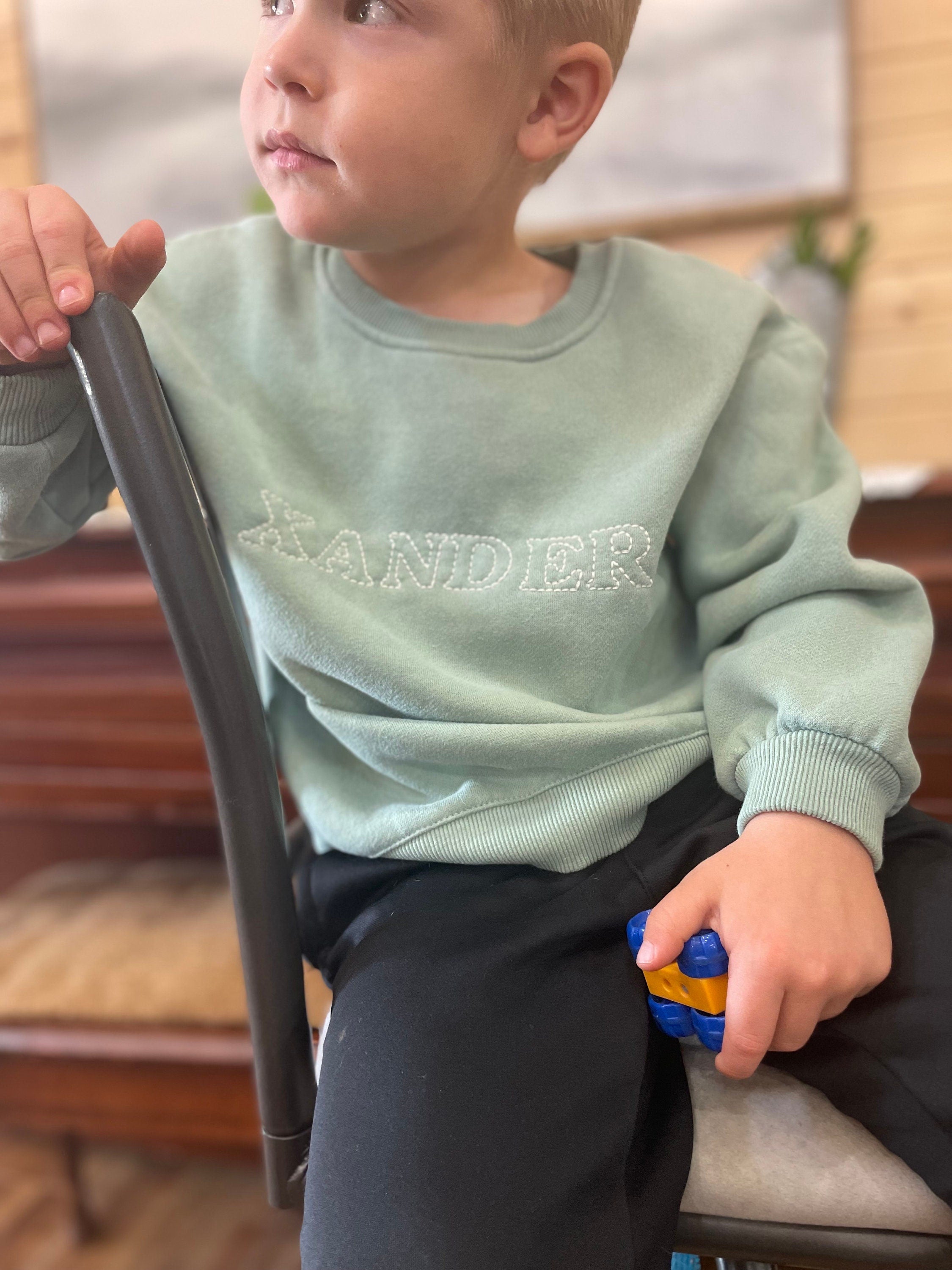 Custom name embroidered kids sweatshirt, Handmade embroidered name kids crewneck, personalized name toddler sweatshirt, childrens crewneck